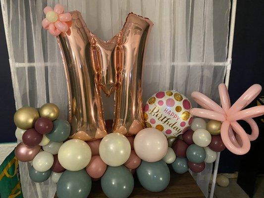 Balloon bouquets