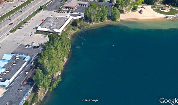 View of Moby's showing access to the lake and the underwater platforms