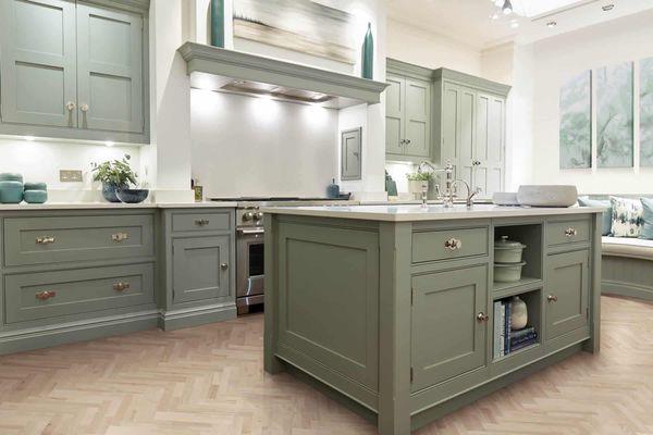 Low Cost Cabinets