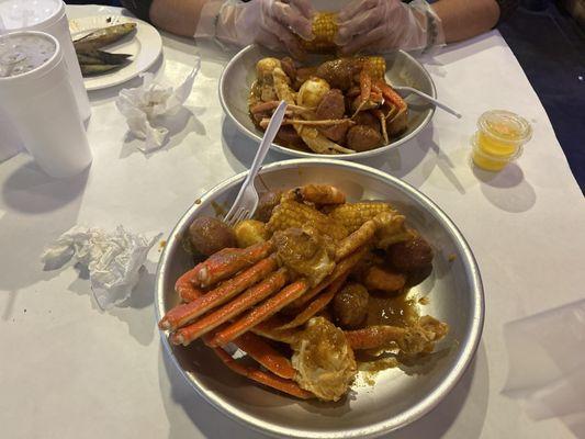 #1- 1lb 1) Snow Crab Legs and Shrimp lemon pepper medium spice