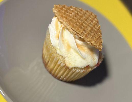 Salted caramel waffle cupcake