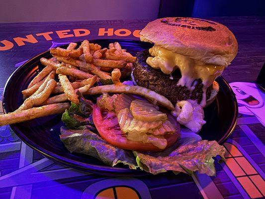 Monster Mac & Cheese Burger