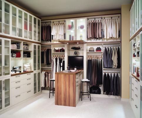 Master Bedroom Closet