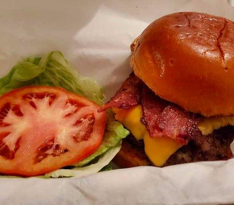 Cheeseburger (add bacon)