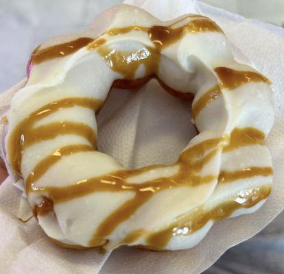 White chocolate caramel mochi donut