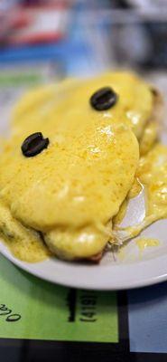 Eggs Benedict