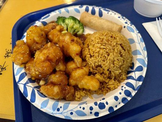 L16. Orange Chicken Lunch Special