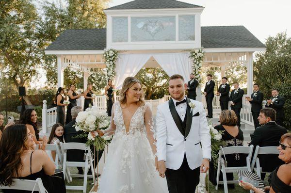 Ceremony aisle