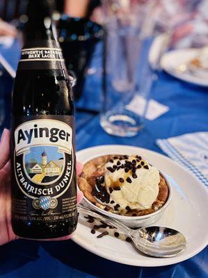 Mini Pizookie & Beer