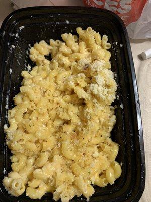 So here is twisted Mac's Mac and Cheese. I was appalled to see "naked noodles"