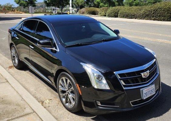 Cadillac XTS  Black