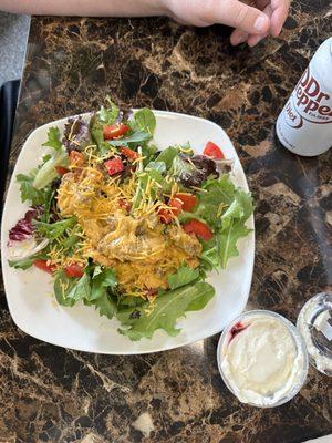 Southwestern steak salad with chipotle sauce