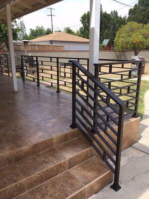 Contemporary patio railings