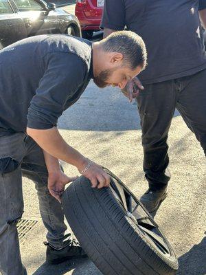 Jimmy is investigating the tire