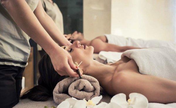 Couples Massage（Hot Stones & Organic Coconut Oil For Free）