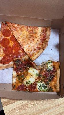 Pepperoni, cheese and grandma slices.