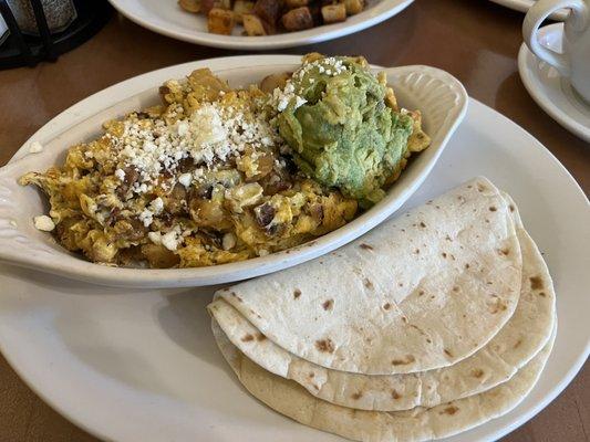 Breakfast tacos without chorizo and added avocado