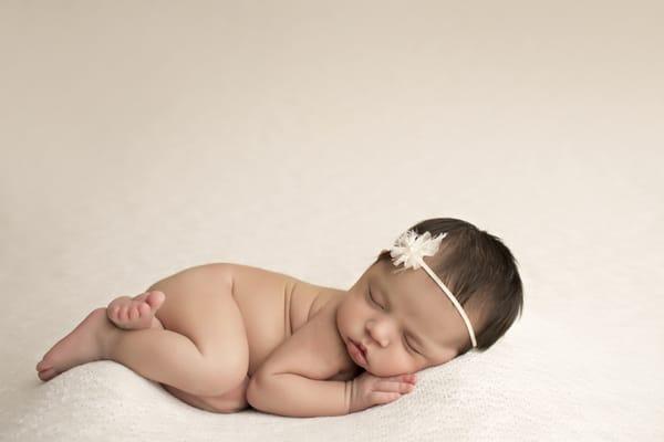 www.chunkymonkeyphotography.com
 Fort Worth Newborn Photographer