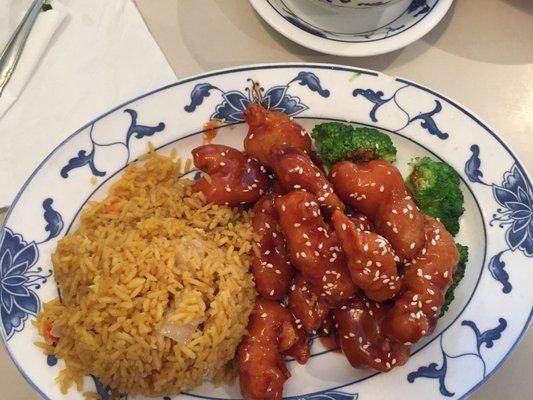 Sesame chicken with fried rice