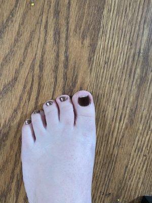 Gel pedicure