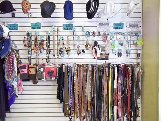 Buffalo Exchange Outlet Nogales Interior