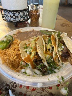 Tacos Lunch Carnitas Maciza