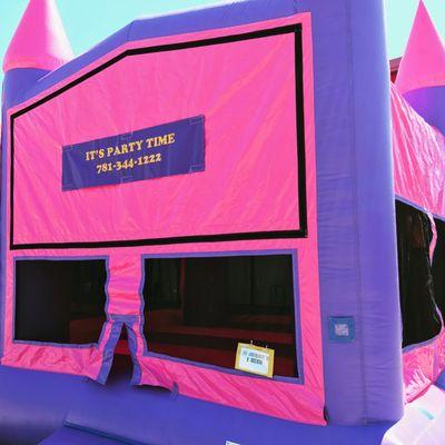 One of our most popular bounce houses... the PINK CASTLE!  Book yours today