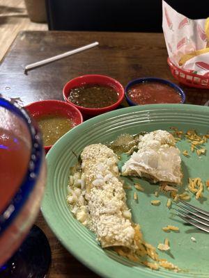 Green Chicken Enchiladas, salsa, strawberry margarita.