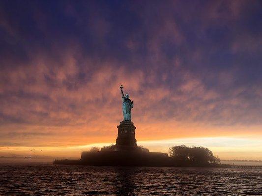 Statue of Liberty private boat tour