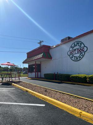 Sam's Hot Dog Stand