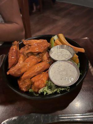 Large chicken wings