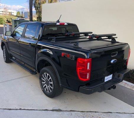 Ford Ranger 2019 with our American Roll Cover and Yakima Racks