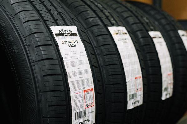 Call (520) 544-2400 to speak with a tire expert!