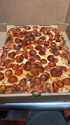 Pepperoni pizza