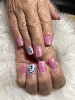 New Hollyood  Nails and Spa