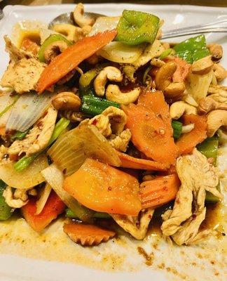 Chicken Spicy Cashew Nut