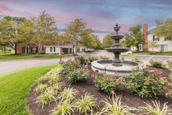 View of the Washington Park fountain in the round-a-bout in front of the leasing office