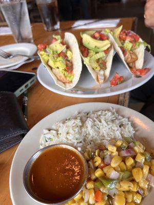 Halibut fish tacos with sides