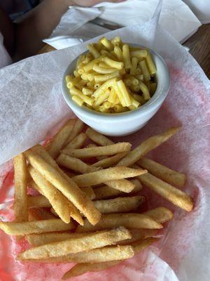 Kid's Mac with side of fries