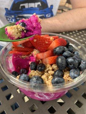 Custom Pitaya Bowl