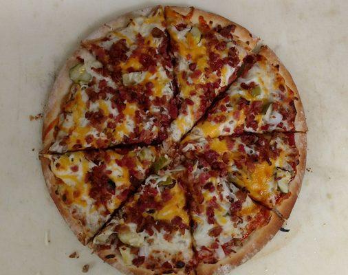 Bacon Cheeseburger pizza