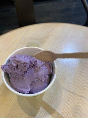 Ube ice cream - so creamy