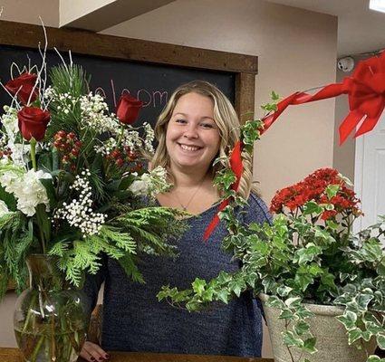 Christmas Flowers with Samantha!  Unique Red and White Flowers and Plants