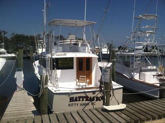 Hatt'ras Bound.  41' Custom Hatteras Yacht.