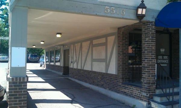 Our Main entrance is under the portico. Come on in and say hello!