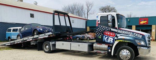 flatbed towing service in garland tx, call kb towing  when do you need a flatbed tow truck.