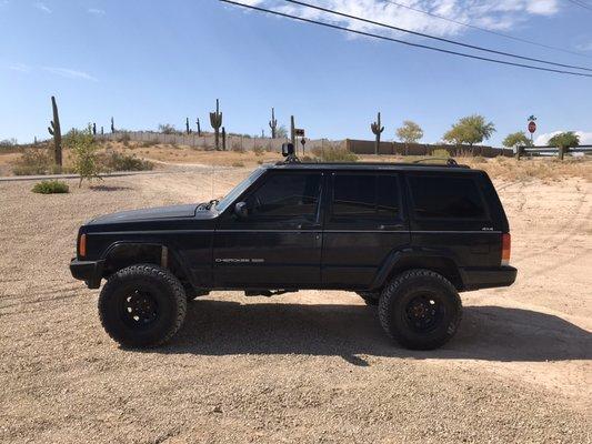 Black out Jeep