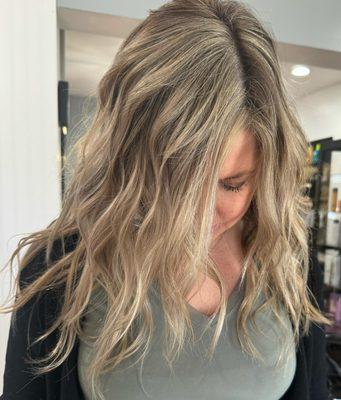 This beautiful girl is ready for fall. Color created by Yessie