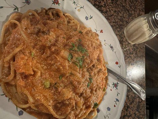 Spaghetti alla Bolognese with ricotta