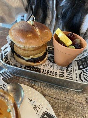 Gouda Burger with cup of fruit